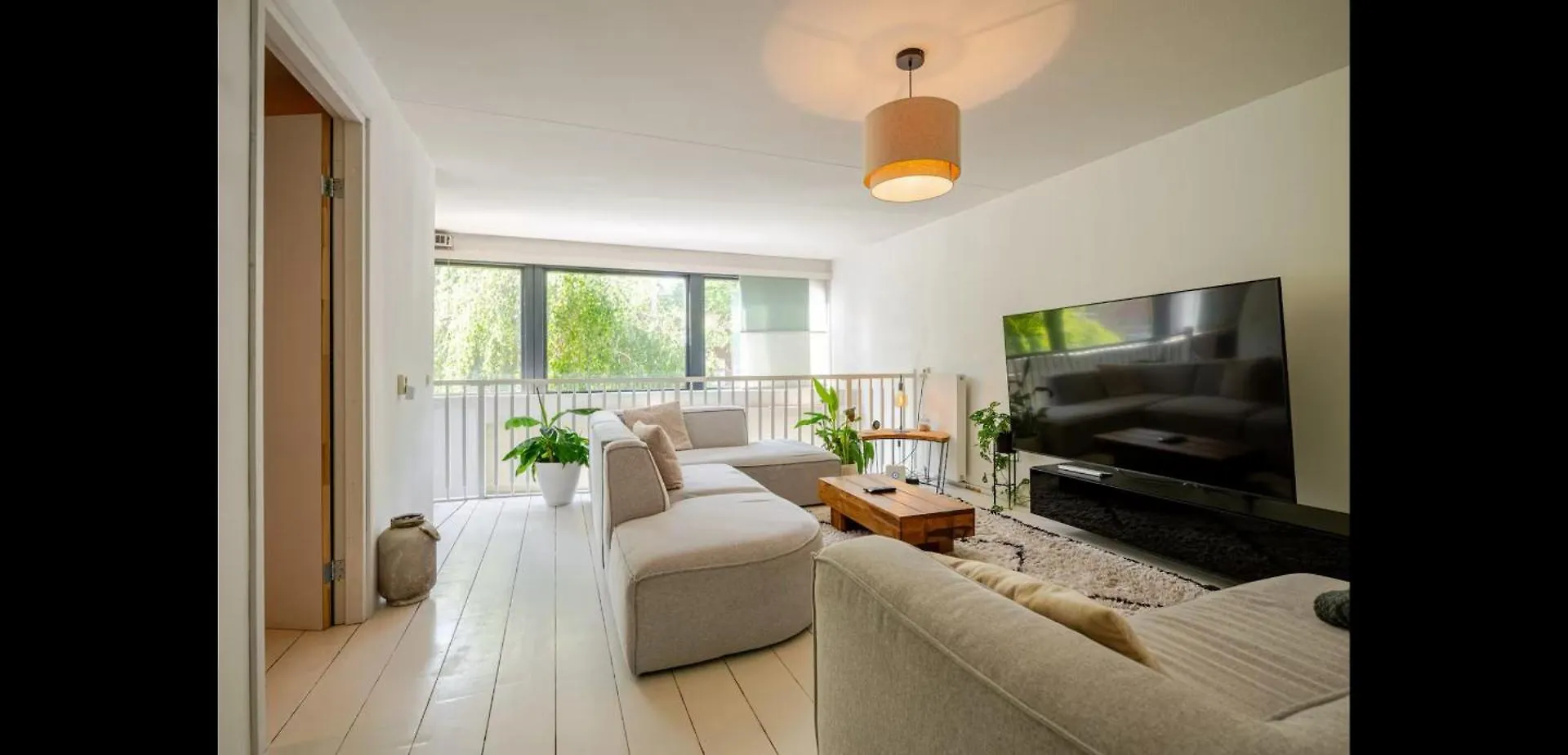 Private 3 Bedroom Apartment - Homestay Properties Amsterdam