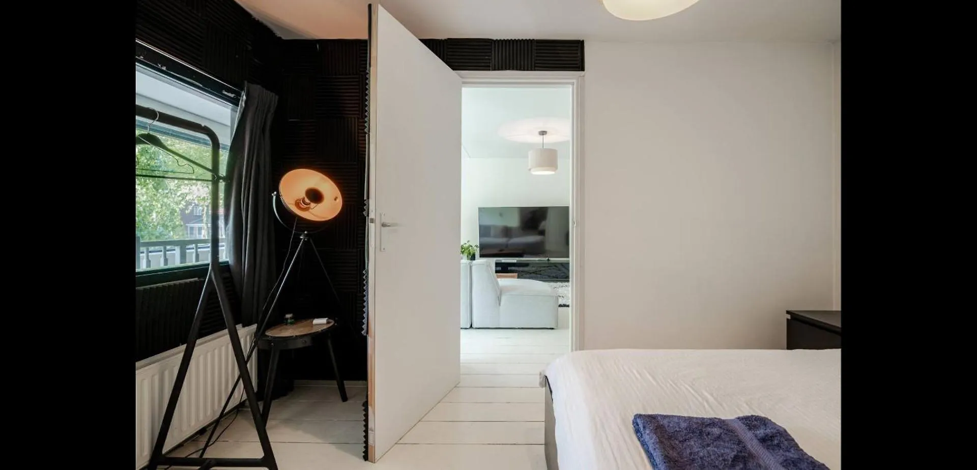 Private 3 Bedroom Apartment - Homestay Properties Amsterdam